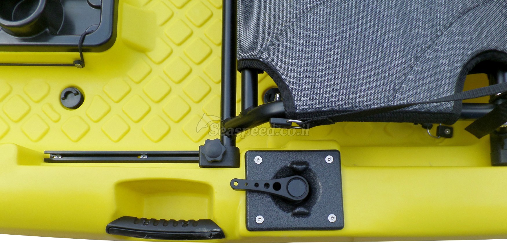 Left handed rudder controll handle